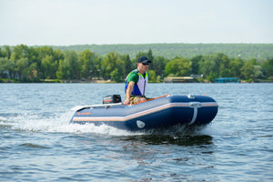 Kolibri Profi Motor Boat 330 - Plywood floorboard with stringers